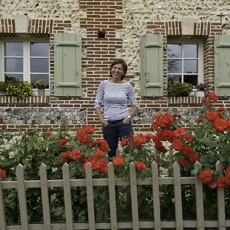 Le Clocher Du May Bed & Breakfast *