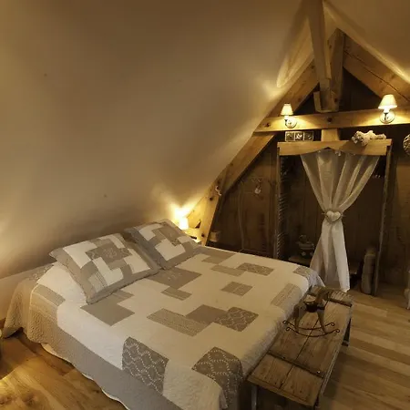 Bed & Breakfast Le Clocher Du May