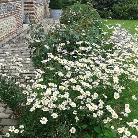 Le Clocher Du May