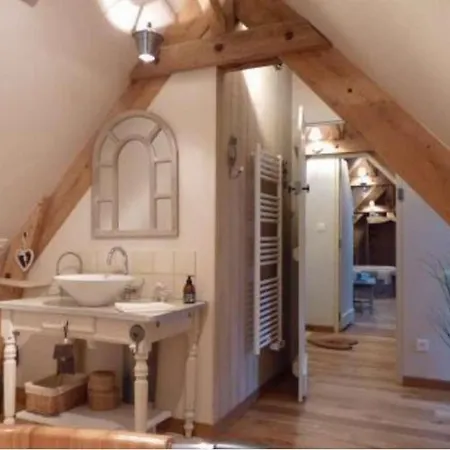 Le Clocher Du May Bed & Breakfast