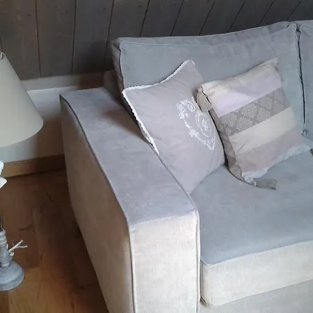 Le Clocher Du May Bed & Breakfast *