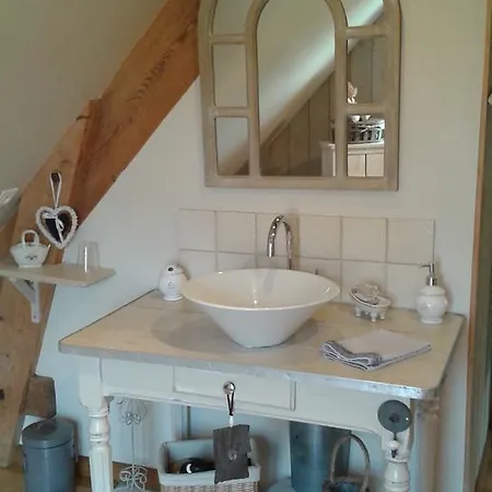 Le Clocher Du May Bed & Breakfast