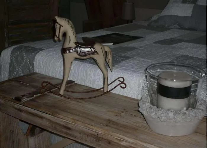 Bed & Breakfast Le Clocher Du May *