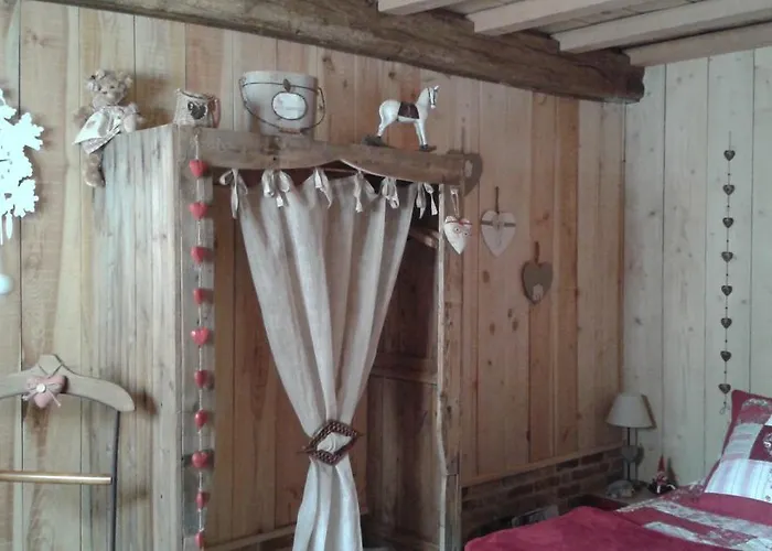 Bed & Breakfast Le Clocher Du May *