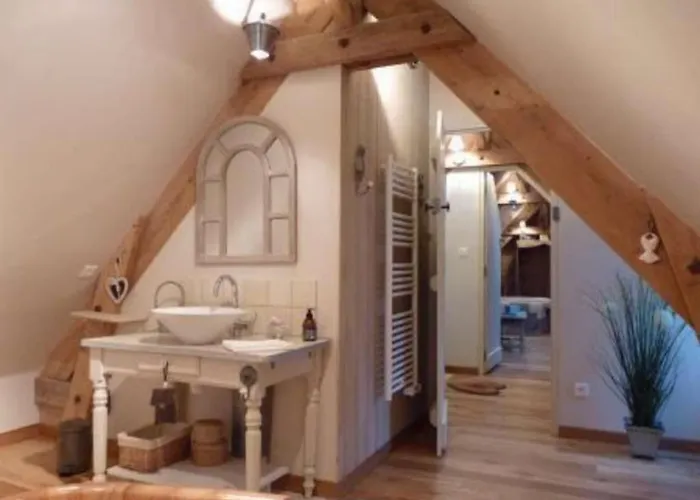 Le Clocher Du May Bed & Breakfast