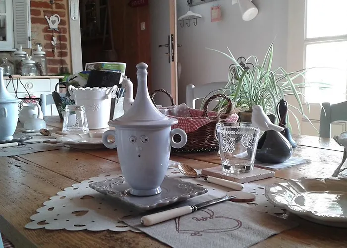 Bed & Breakfast Le Clocher Du May *